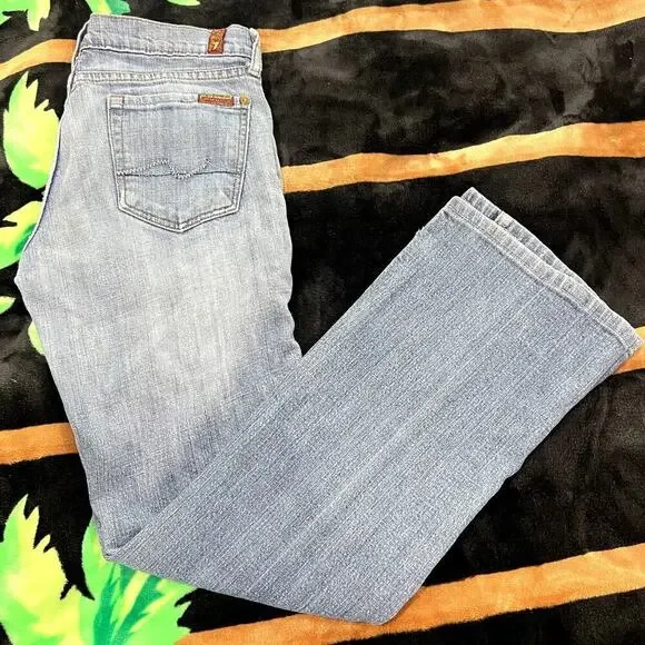 7 For All Mankind Light Wash Bootcut jeans Size 26 - Picture 4 of 4
